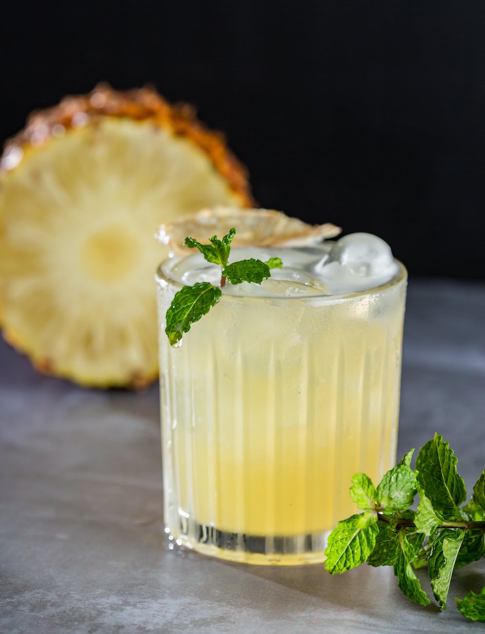 Drinks with Pineapple Juice: A Tropical Twist to Quench Your&nbsp;Thirst